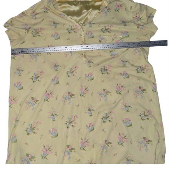 CottageCore Nightgown Floral Vintage Waffle Satin Details - Picture 7 of 9